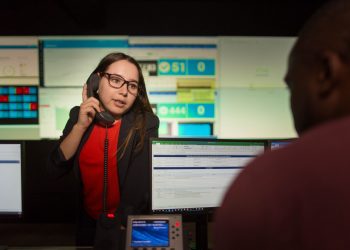 Popular otorgará 60 becas a estudiantes meritorios