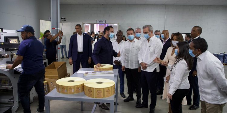 Presidente Abinader encabeza inauguración de Hispaniola Industrial Free Zone Park la cual creará 15 mil nuevos empleos