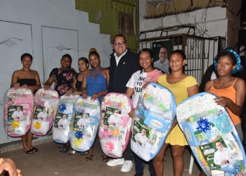 Joel Rodríguez dice promoverá iniciativas en beneficio de los jóvenes; FP oficializa su candidatura a diputado