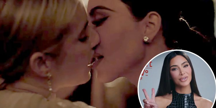 Kim Kardashian besa a Emma Roberts en el nuevo tráiler de “American Horror Story”