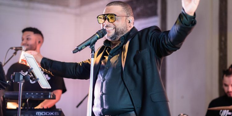 Moa Cabrera rompió récord de asistencia en su primer concierto inédito