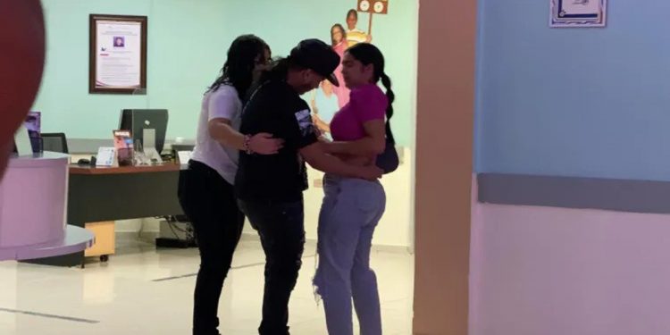Muere menor de los quemados en carnaval de Salcedo