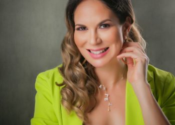 Scarlet Ramírez se destaca en la comunicación del Cibao