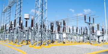 ETED incrementa transporte de energía y calidad de servicio, al poner en funcionamiento cuatro nuevos campos de línea en las subestaciones San Cristóbal Norte 138 kV y Valdesia 138 kV.