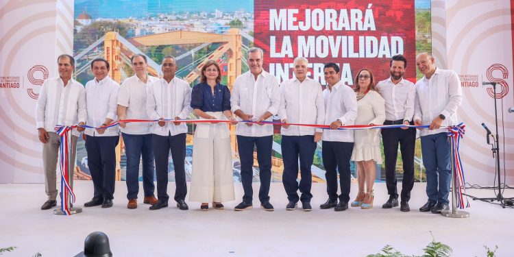 Presidente Abinader inaugura tramo I del Teleférico para brindar mayor y mejor movilidad a los ciudadanos de Santiago