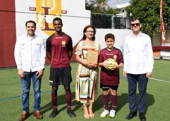 Colegio Loyola Santo Domingo inaugura XLIII Copa de Fútbol Loyola 2024