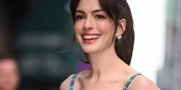 Anne Hathaway revela que sufrió un aborto espontáneo mientras interpretaba a una embarazada