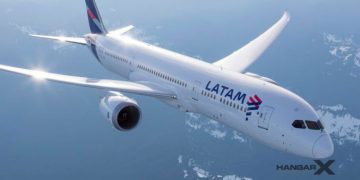 Momentos de pánico de los pasajeros del avión de Latam que se sacudió en Nueva Zelanda: “Vi volar a un bebé”