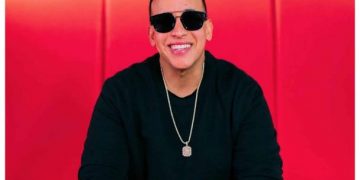 ¡Radical cambio! Daddy Yankee reaparece dando su primera prédica (video)