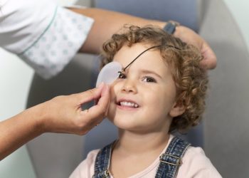 ‘Ojo vago’ en la infancia, un problema con estos posibles riesgos futuros