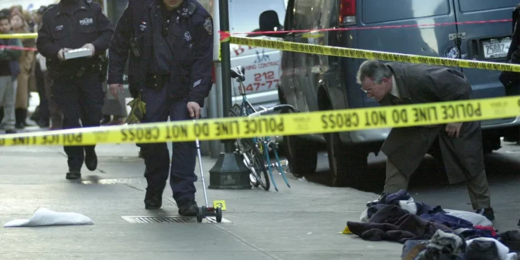 Niño de dos años fue baleado a plena luz del día durante un tiroteo en El Bronx