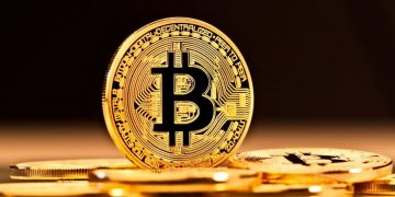El bitcóin alcanza un nuevo récord y supera los 71.000 dólares