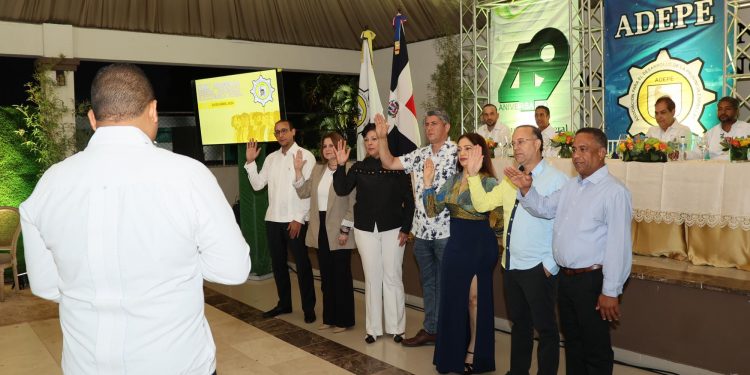 ADEPE realiza asamblea no. 49 y elige al Lic. Amable Guzmán como su presidente
