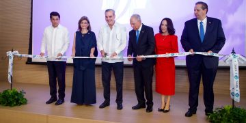 Presidente Abinader asiste a inauguración del HOMS Health and Wellness Center, que fortalecerá el turismo de salud en Santiago