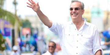 Abinader continúa caravanas este fin de semana en Valverde, Santiago Rodríguez, Dajabón y Puerto Plata