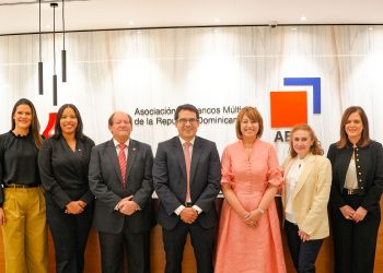 ABA y TransUnion implementarán un score crediticio alternativo para facilitar acceso a viviendas de bajo costo