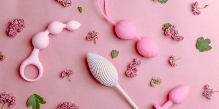 Cómo recuperar el deseo sexual con juguetes eróticos