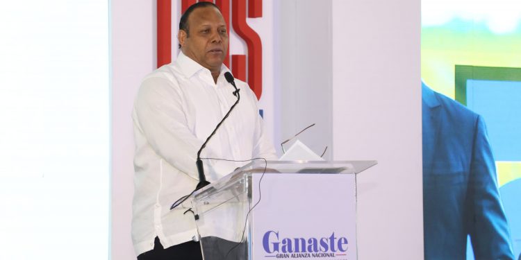 Tabaqueros y exportadores del país lanzan en Santiago GANASTE, estrutura de apoyo a la reelección de Abinader y Raquel