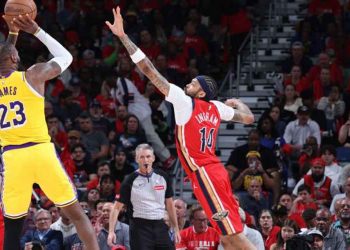 Los Lakers se cuelan en los ‘playoffs’, pero los Golden State Warriors caen eliminados
