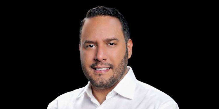 Luis René Mancebo se presenta como una opción renovadora en la política dominicana