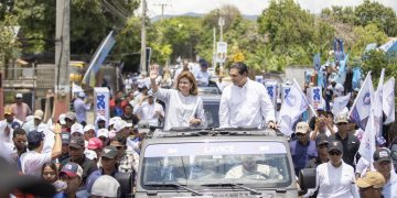 Vicepresidenta encabeza multitudinaria caravana en Tamboril y Licey al Medio en apoyo a candidatos PRM
