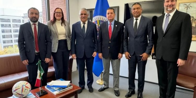 Luis Almagro no recibió comisión Rescate RD que asistió OEA para denunciar “abuso” de Abinader