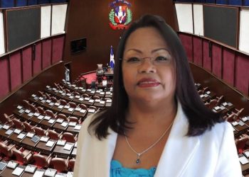 Diputada Servia Iris Familia llama a emprender campaña permanente de Moral y Cívica