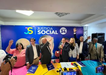Juramentan a Silvio Durán presidente municipal de Justicia Social en Santiago
