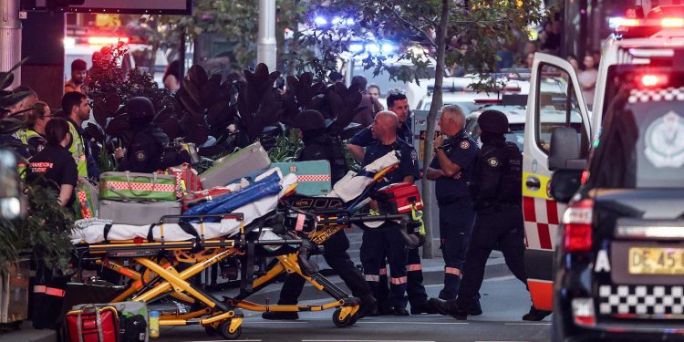 Al menos seis muertos por un apuñalamiento masivo en un centro comercial en Sídney