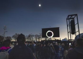 Eclipse solar total: después de recorrer México, fenómeno astronómico deslumbra en Estados Unidos y Canadá