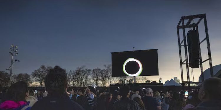 Eclipse solar total: después de recorrer México, fenómeno astronómico deslumbra en Estados Unidos y Canadá