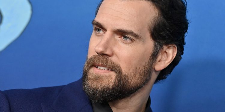 ¿Qué sigue para Henry Cavill a sus 41 años? El actor será padre y dio detalles sobre su futuro