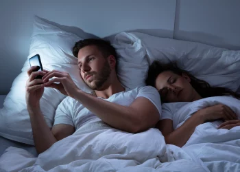¿Por qué los hombres son más infieles si están con una mujer exitosa?