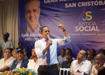 Justicia Social juramenta a Oliver Santos y a más de 500 dirigentes que pertenecían al PLD en San Cristóbal