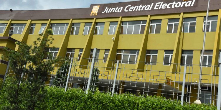 La JCE anuncia primera prueba regional del cómputo electoral de cara a elecciones presidenciales y congresuales