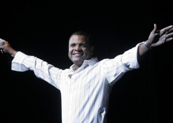 Artistas dominicanos lamentan la muerte del rey vallenato Omar Geles
