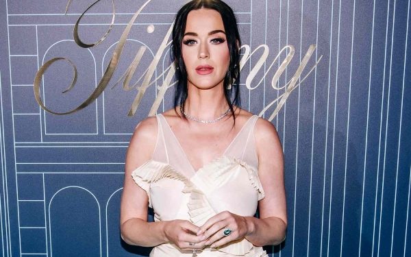 ¿Creíste que Katy Perry estuvo en la Met Gala? La IA engañó incluso a la madre de la cantante