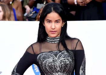 ¿Quién es Massiel Taveras, la actriz censurada en Cannes por su vestido de Cristo?