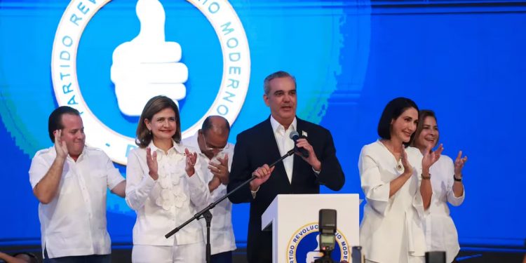 Abinader fue reelecto presidente de República Dominicana en primera vuelta
