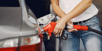 La «práctica» que puede estar aumentando el gasto de gasolina en tu auto