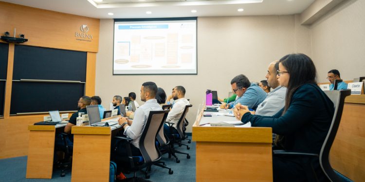 Banco Popular capacita a empresarios pymes en gestión empresarial