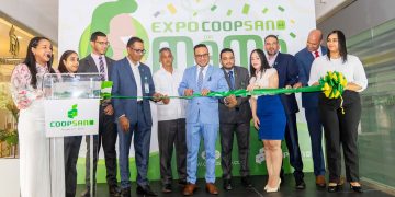 COOPSANO apertura 4ta Feria Simultánea “Expo Coopsano con mamá”
