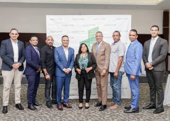 COOPSANO realiza taller sobre la desinformación y la IA, dirigida a gremios de la comunicación en Santiago