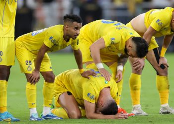 Cristiano Ronaldo llora desconsolado al no poder sumar otro título con el Al Nassr