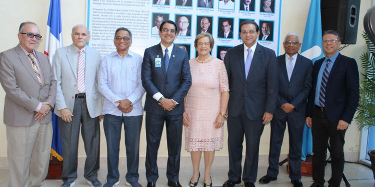 Inauguran Galería de Pasados Directores en el Cabral y Báez