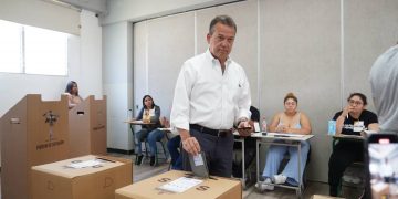 Ito Bisonó felicita a la ciudadanía por acudir a las urnas a votar masivamente en orden, tranquilidad y civilizadamente