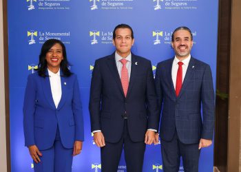 Seguros Monumental realiza conferencia sobre novedoso “Seguro paramétrico Huracán”