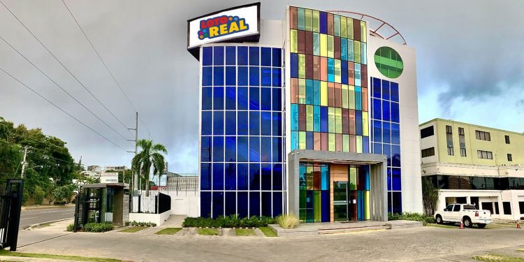Consorcio Loto Real respalda decisión Hacienda de suspender venta de loterías extranjeras en RD