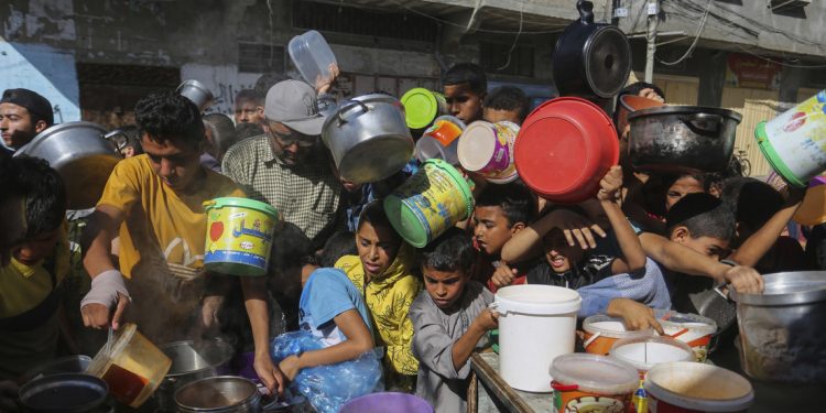 Netanyahu afirma que en EE.UU. muere más gente de hambre que en Gaza