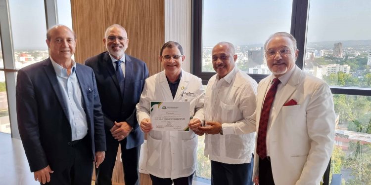 Unidad de Ictus Unión Médica recibe certificación Internacional y Consejo de Administración reconoce personal